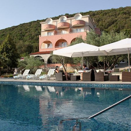 Hotel Carmen Krnica Eksteriør bilde